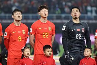 越南队神级头球扳平比分，越南1-1扳平日本